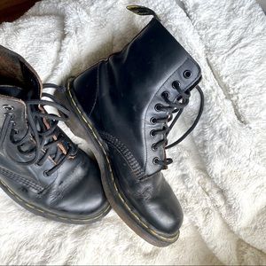 Dr Martens Quilon leather made in England